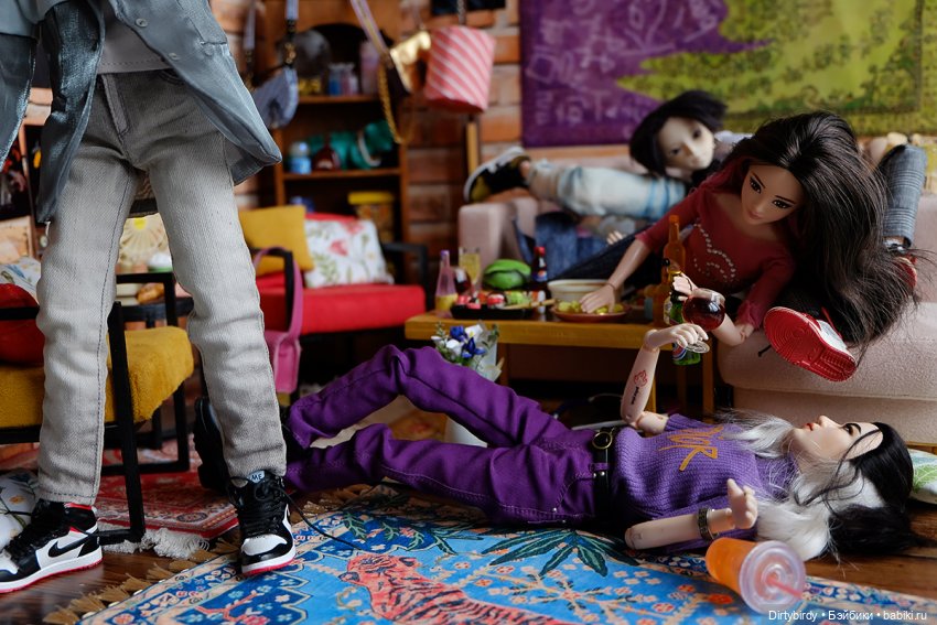 Мы к вам по обмену. Часть 3. Однажды в общаге