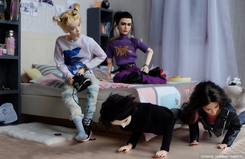 Мы к вам по обмену. Часть 3. Однажды в общаге