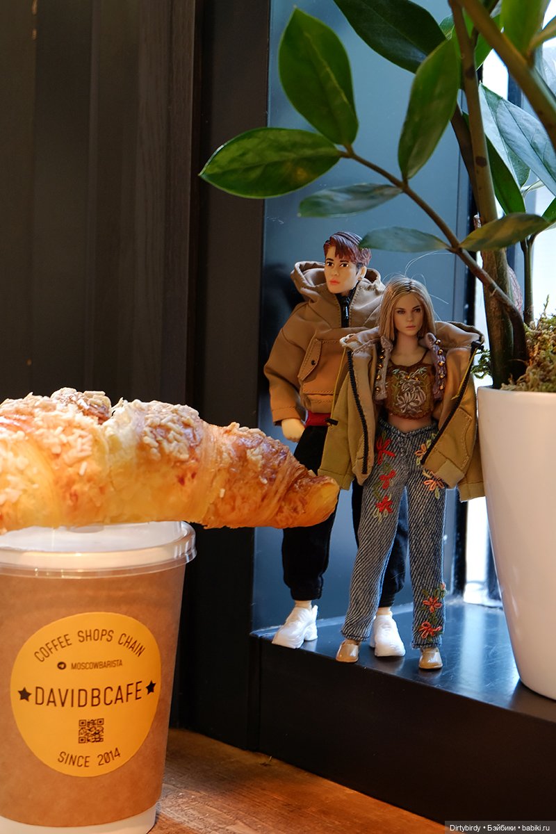 Московские развлечения Виолы и Джексона Вана. Формат 1:12