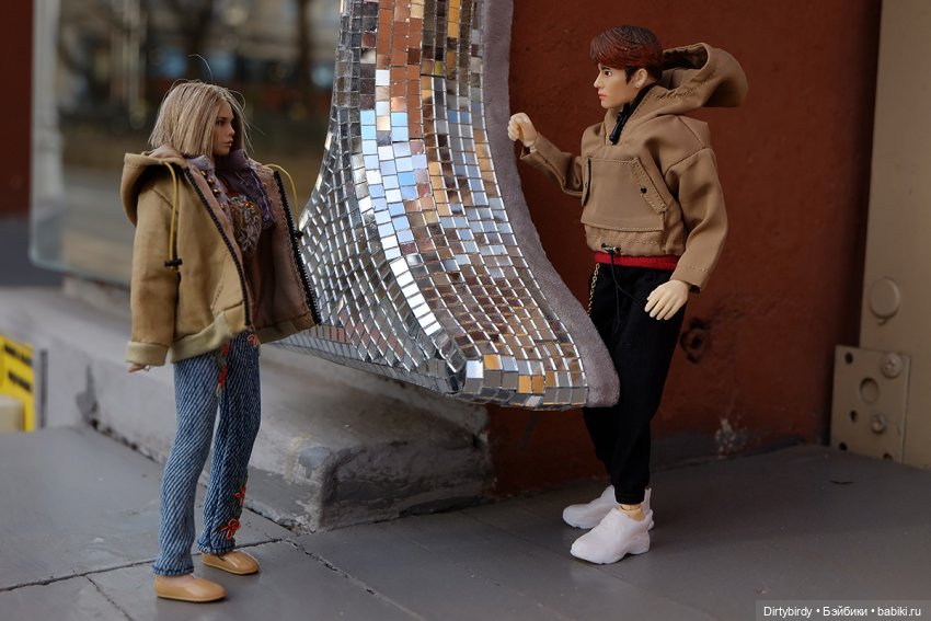 Московские развлечения Виолы и Джексона Вана. Формат 1:12