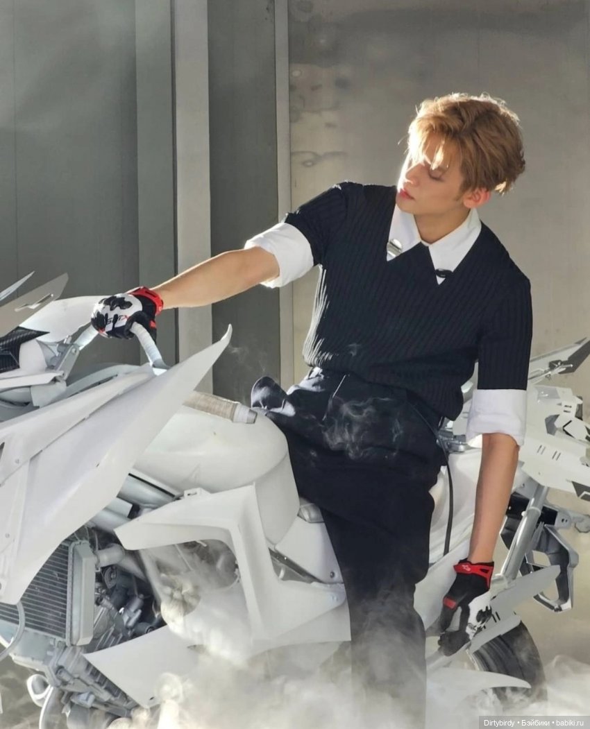 Мото-фотосессия Каси Хатаке