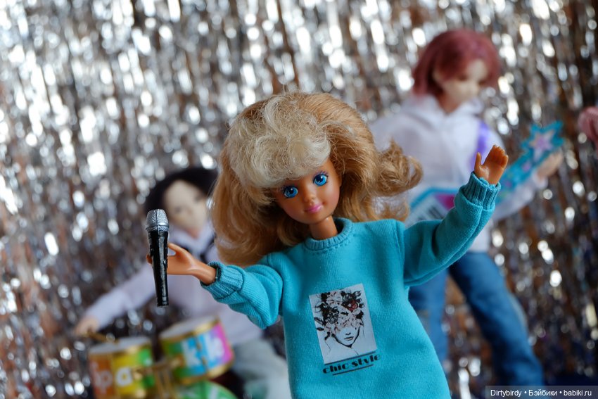 Дискотека 80-х или музыкальный подарок от Скиппер