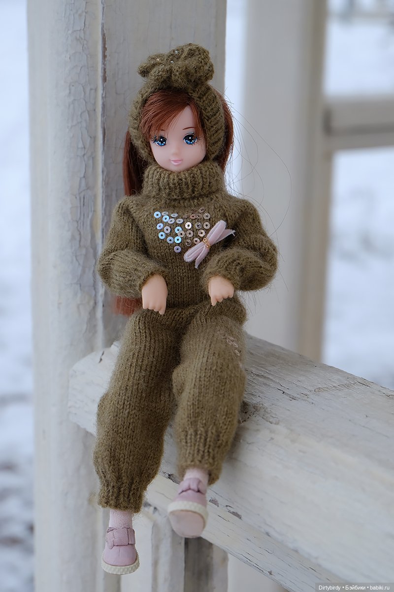 А я что - а я ничего! Ким Мари и её первая зимняя прогулка