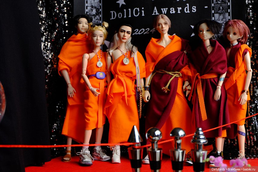 Представители "Общаги придурков" на открытии фестиваля DollCi Awards