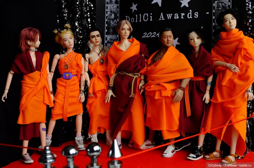 Представители "Общаги придурков" на открытии фестиваля DollCi Awards