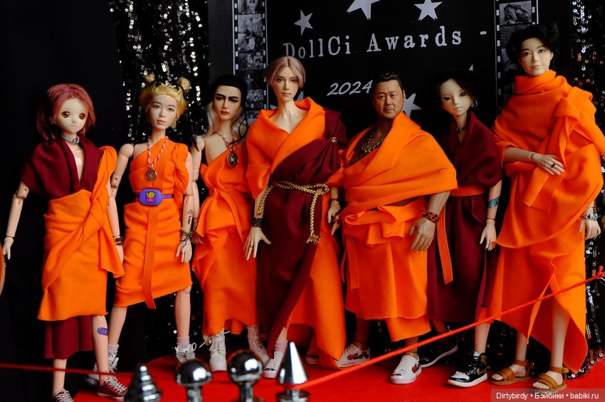 Представители "Общаги придурков" на открытии фестиваля DollCi Awards