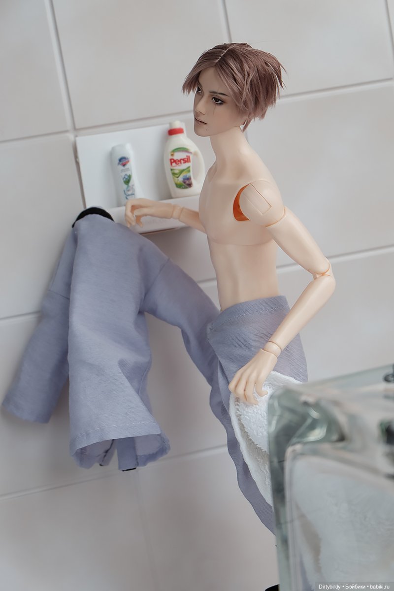 Главное, не забыть сделать вид, что ты смущаешься