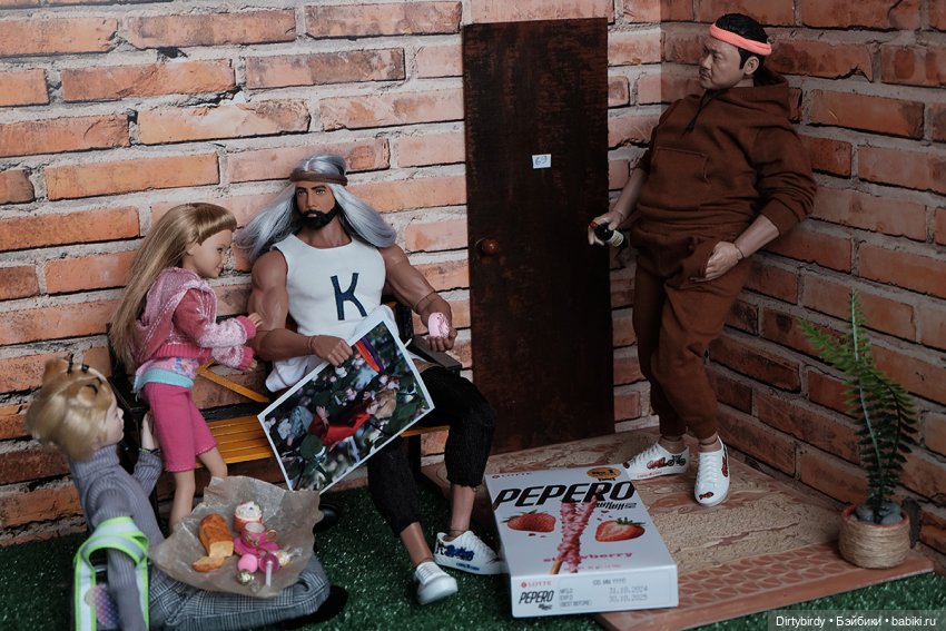 За спорт! Двойная распаковка призов Конкурса двойников Феликса Обитсу