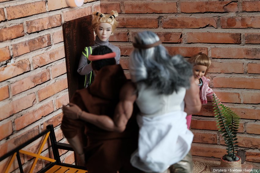 За спорт! Двойная распаковка призов Конкурса двойников Феликса Обитсу