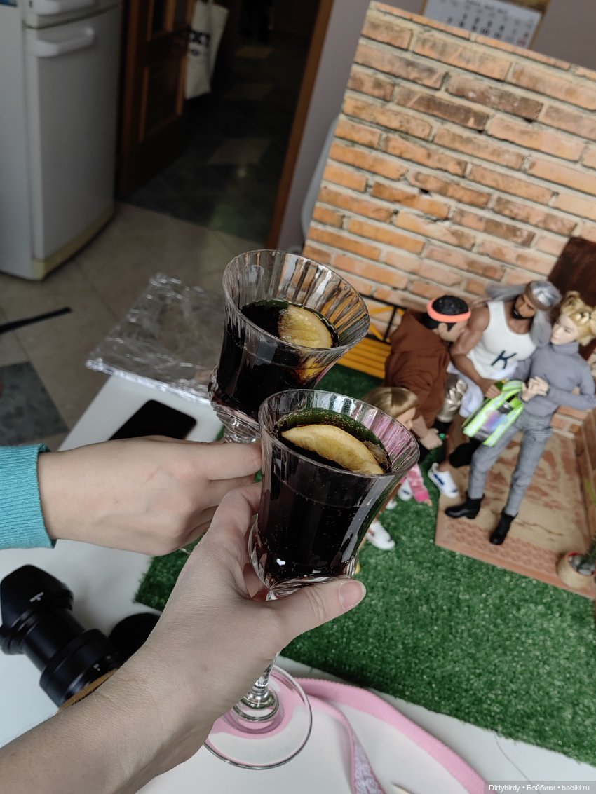 За спорт! Двойная распаковка призов Конкурса двойников Феликса Обитсу