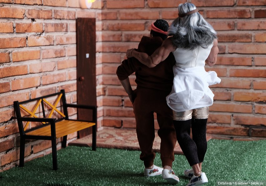 За спорт! Двойная распаковка призов Конкурса двойников Феликса Обитсу