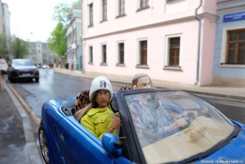 Кофе с молоком ☕🤎🤍🥛~ 7 серия. Поедем в кроссовках кататься (фото 3)