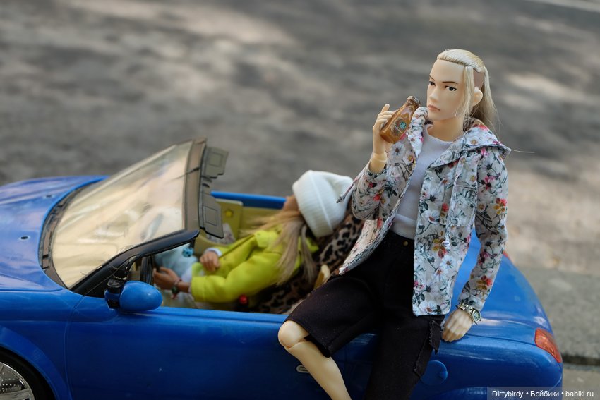 Кофе с молоком ☕🤎🤍🥛~ 7 серия. Поедем в кроссовках кататься