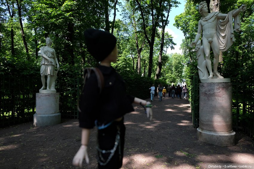 Придурства в Летнем саду или из этого угря суши не сделаешь