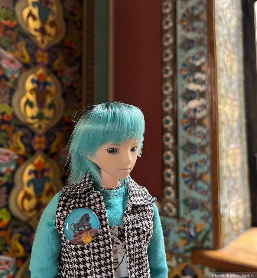 Петербург с Феликсом и Ёнджуном. Экскурсия в академию Штиглица и дружеские встречи