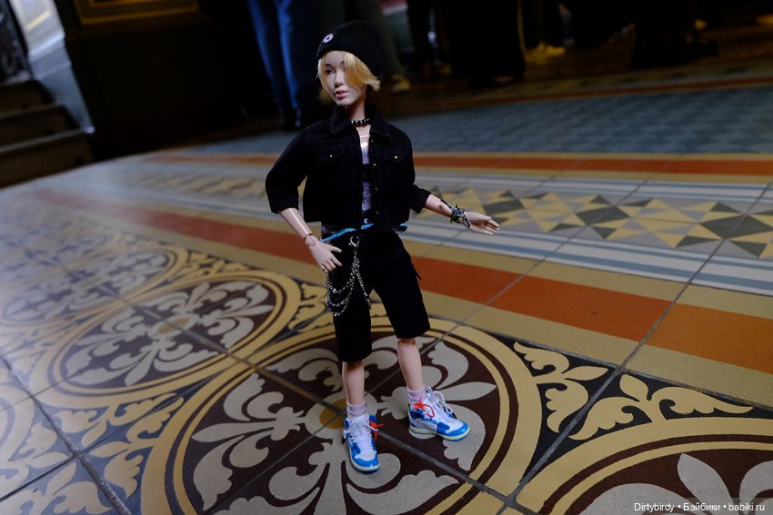 Петербург с Феликсом и Ёнджуном. Экскурсия в академию Штиглица и дружеские встречи (фото 10)