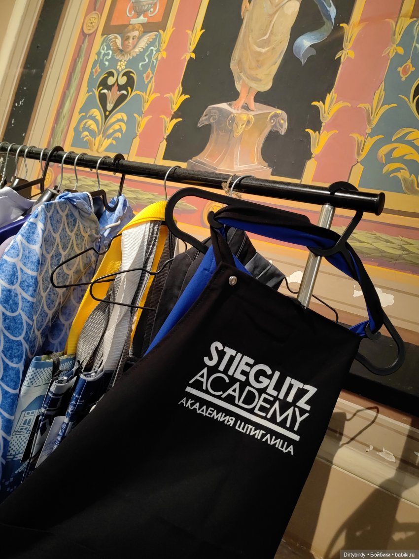 Петербург с Феликсом и Ёнджуном. Экскурсия в академию Штиглица и дружеские встречи (фото 2)