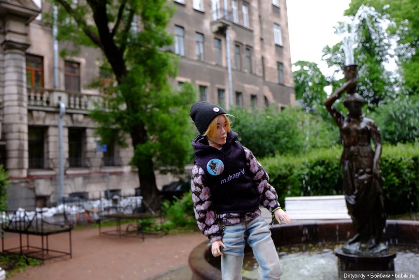Феликс Обитсу исследует Петербург. 🌧 Сад Сен - Жермен.⛲🌳