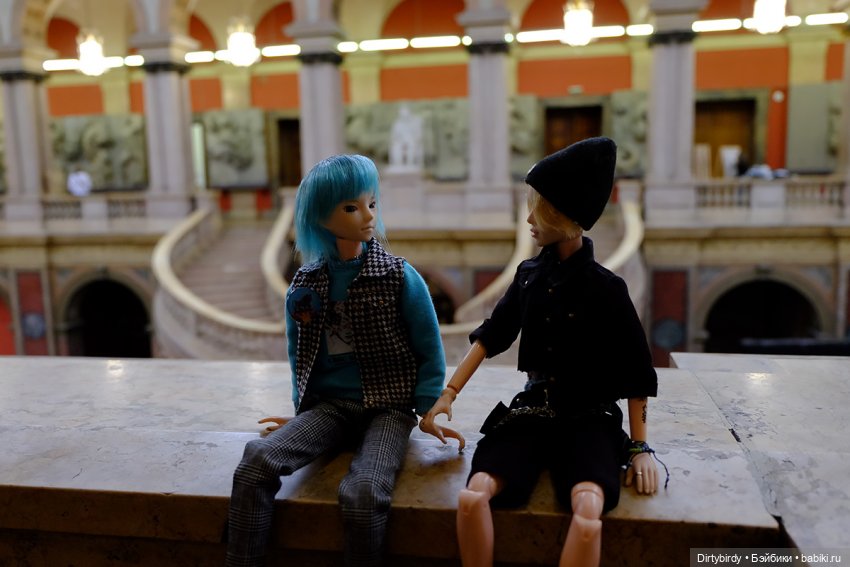 Петербург с Феликсом и Ёнджуном. Экскурсия в академию Штиглица и дружеские встречи