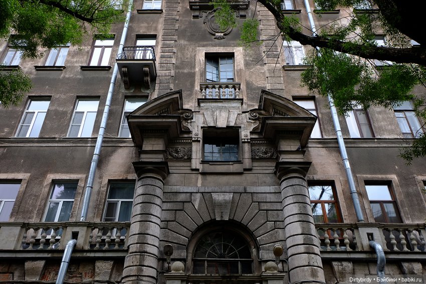 Феликс Обитсу исследует Петербург. 🌧 Сад Сен - Жермен.⛲🌳