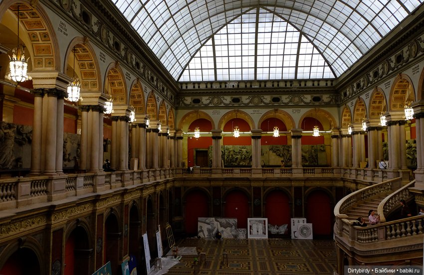 Петербург с Феликсом и Ёнджуном. Экскурсия в академию Штиглица и дружеские встречи