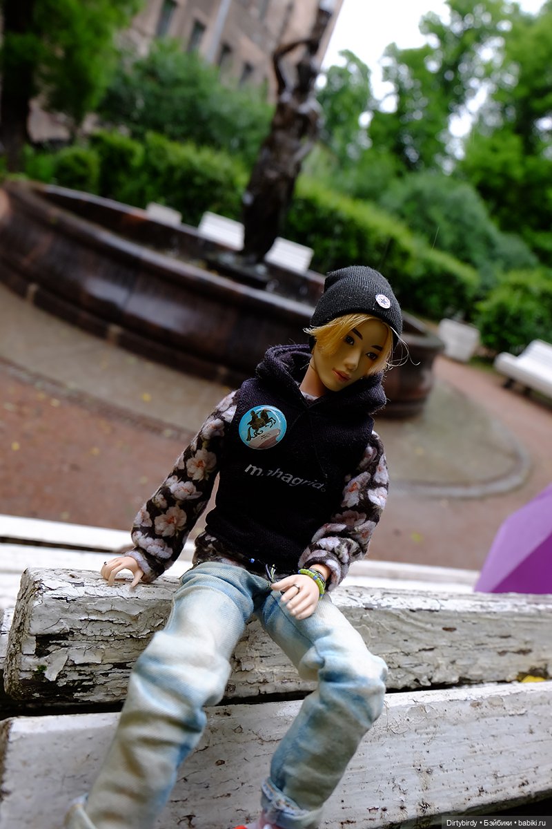 Феликс Обитсу исследует Петербург. 🌧 Сад Сен - Жермен.⛲🌳