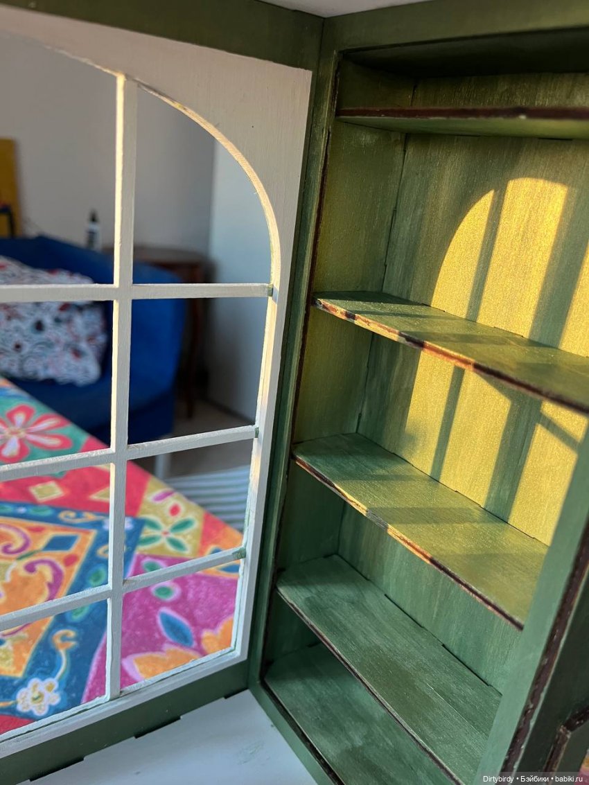 Там где идёт строительство или подвешен груз или Как я собирала уголок с окном