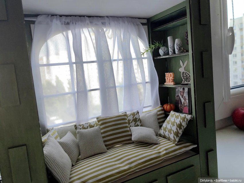 Там где идёт строительство или подвешен груз или Как я собирала уголок с окном