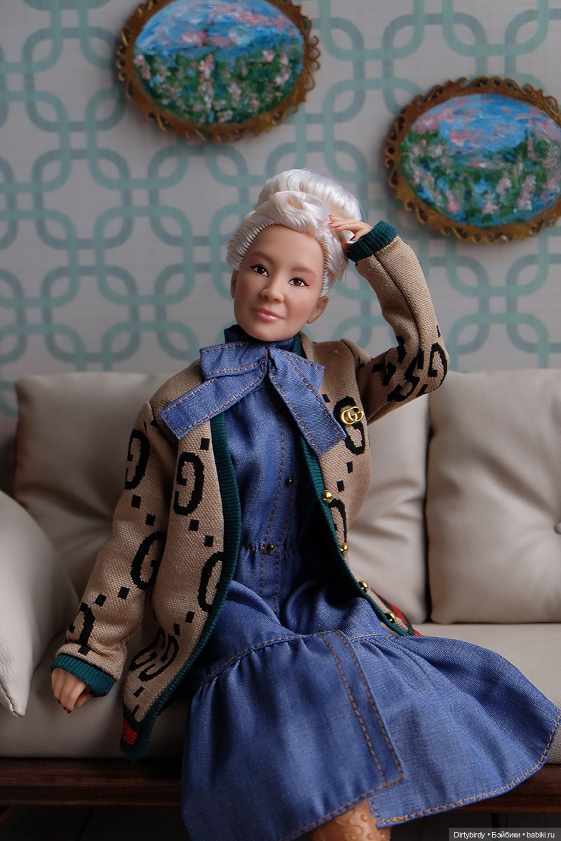 Не мадам Моррибл, а ....Гуччи-бабушка