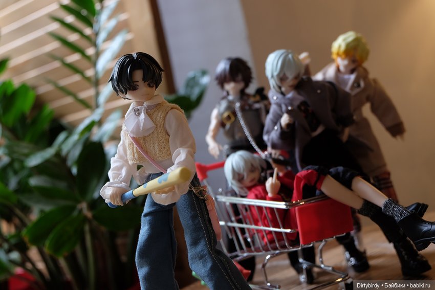 Когда уронили действительно всё. Очередная встреча участников шоу "Дебютируй или умри"