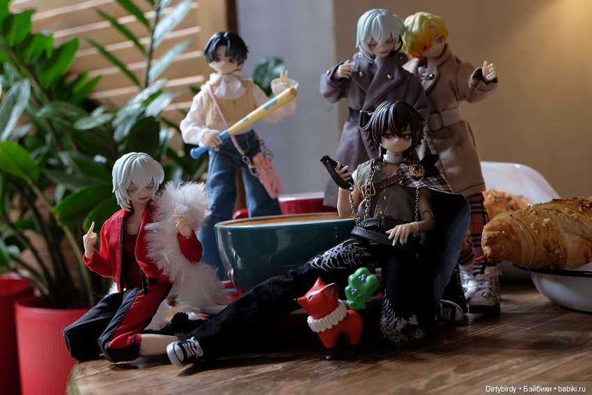 Когда уронили действительно всё. Очередная встреча участников шоу "Дебютируй или умри"