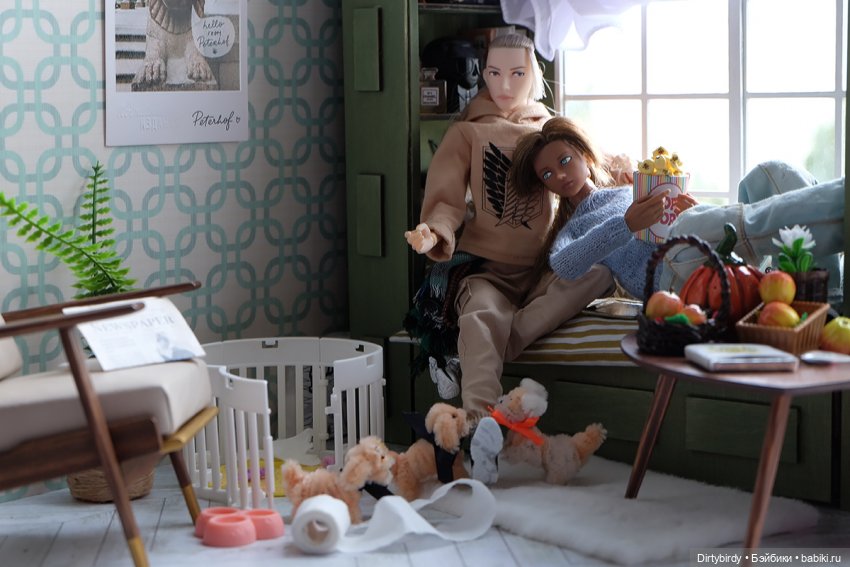 Кофе с молоком. 11 серия. Распаковка посылки из Куклогорска