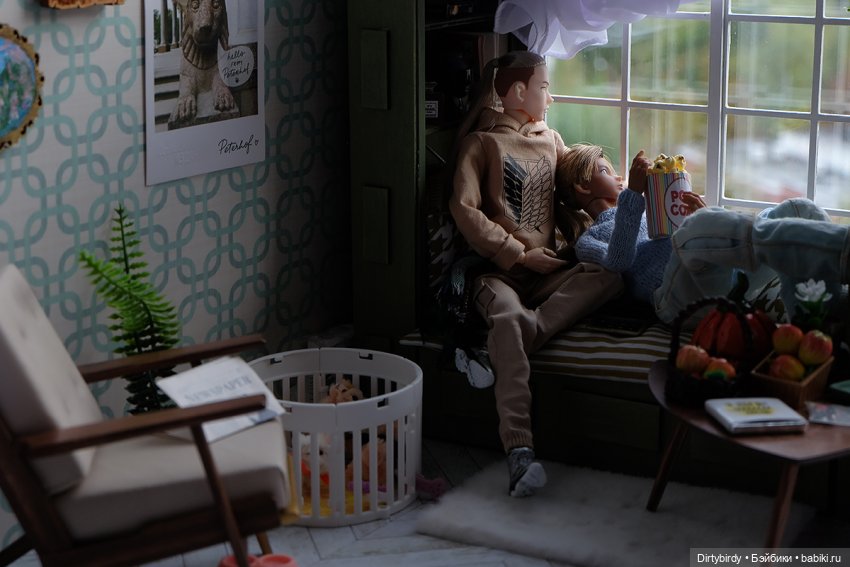 Кофе с молоком. 11 серия. Распаковка посылки из Куклогорска