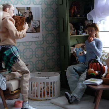 Кофе с молоком. 11 серия. Распаковка посылки из Куклогорска.