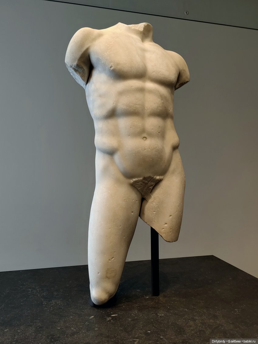 В Лувр - значит в Лувр. Виртуальная экскурсия для своих