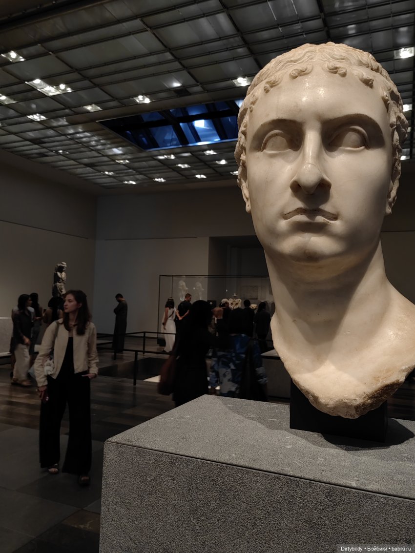 В Лувр - значит в Лувр. Виртуальная экскурсия для своих