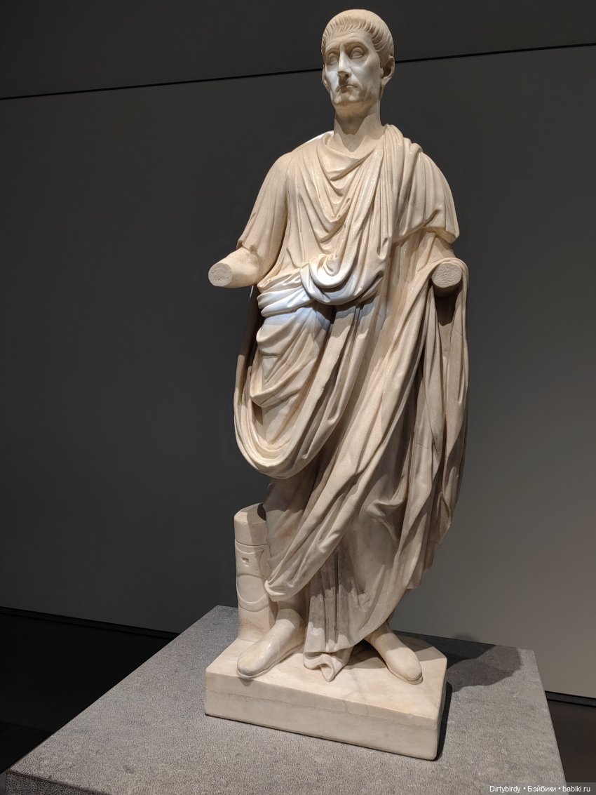 В Лувр - значит в Лувр. Виртуальная экскурсия для своих