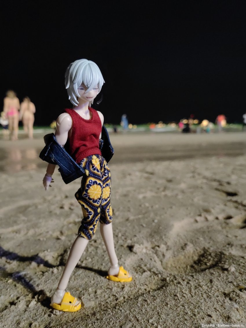 Я согласен купаться только в свете софитов