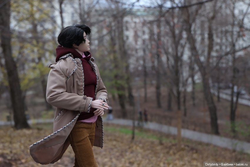 У подъезда — Куклы BTS (БТС) от Mattel: K (фото 2)