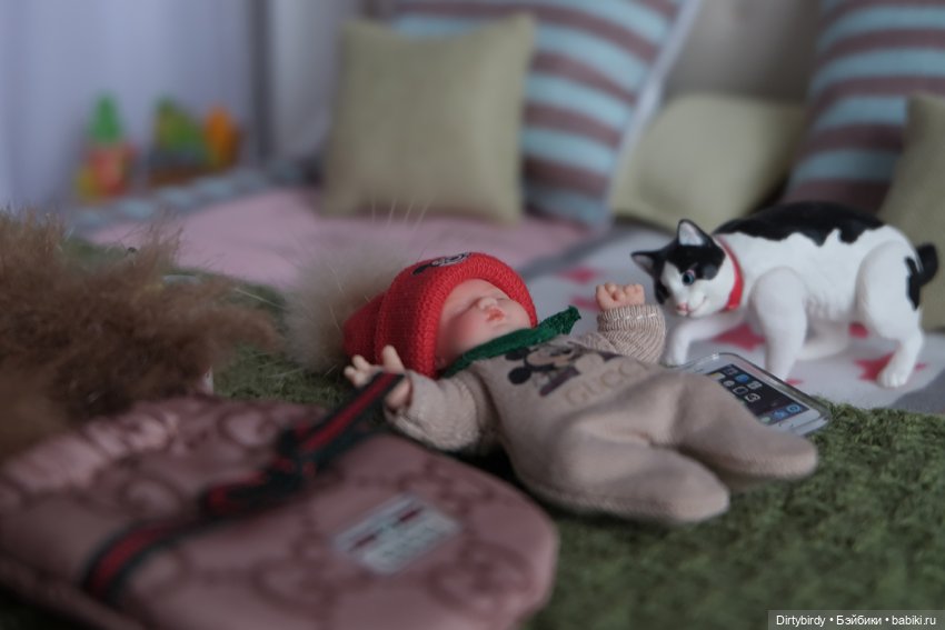 Кофе с молоком. 15 серия. Крошка-Сонечка дома (фото 3)