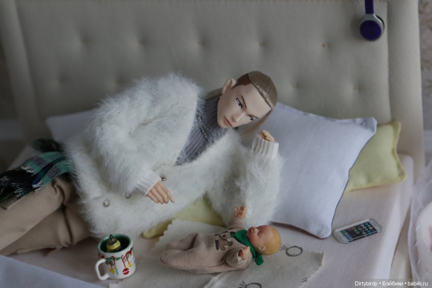 Кофе с молоком. 15 серия. Крошка-Сонечка дома