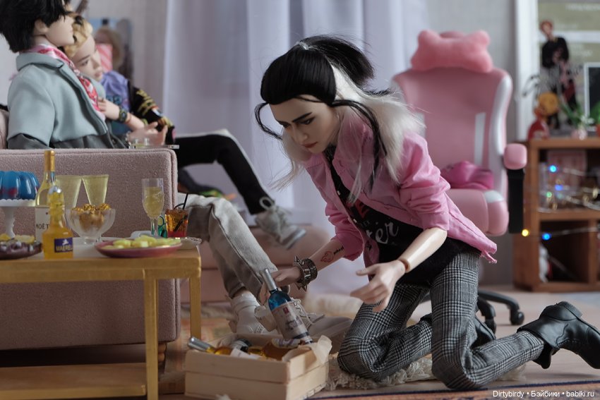 Это развод! Приглашение на вечеринку по случаю развода Джея Хоупа (фото 5)