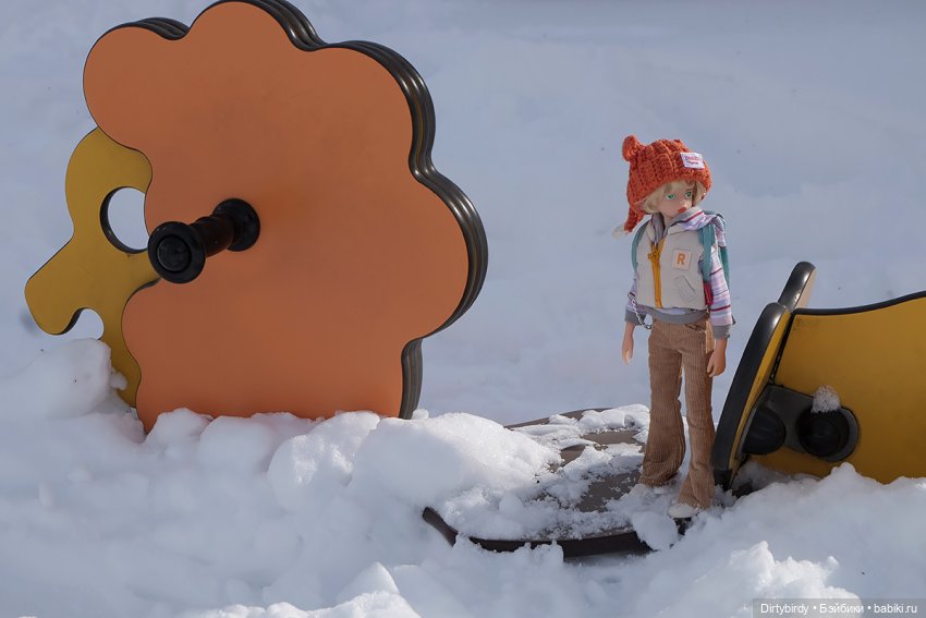 Измеряем февральские сугробы с мини Феликсом (фото 9)