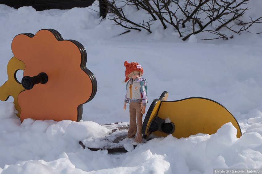 Измеряем февральские сугробы с мини Феликсом (фото 8)