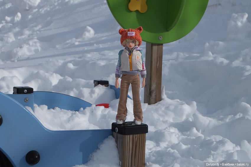 Измеряем февральские сугробы с мини Феликсом (фото 4)