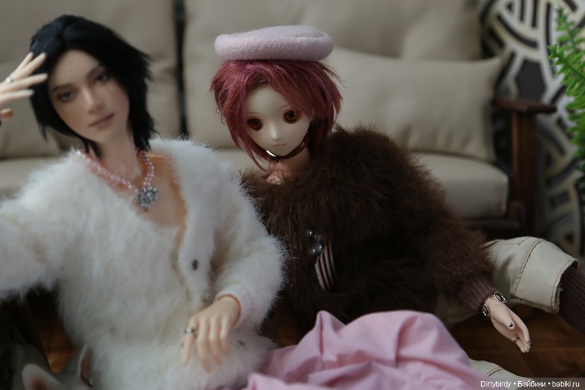 Лучше всего я получаюсь лёжа! Фотосессия в общаге и 20 отжиманий