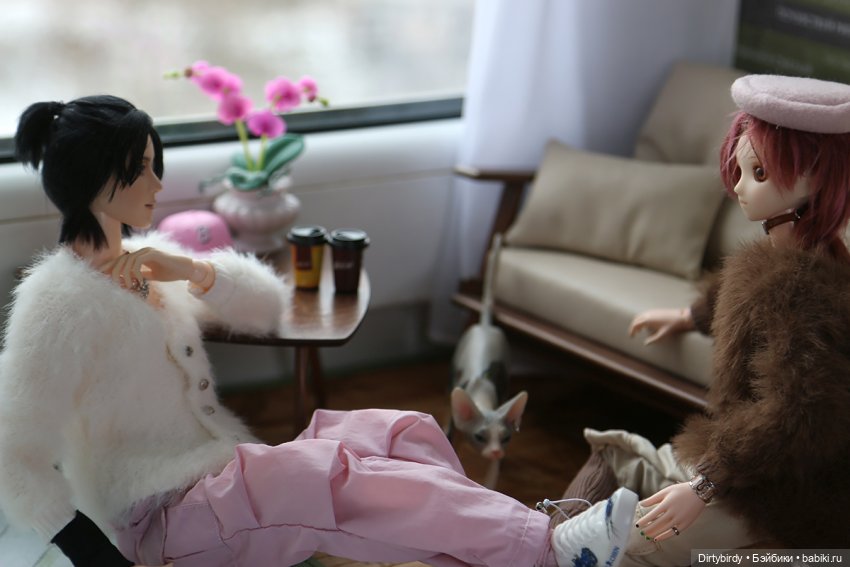 Лучше всего я получаюсь лёжа! Фотосессия в общаге и 20 отжиманий (фото 10)