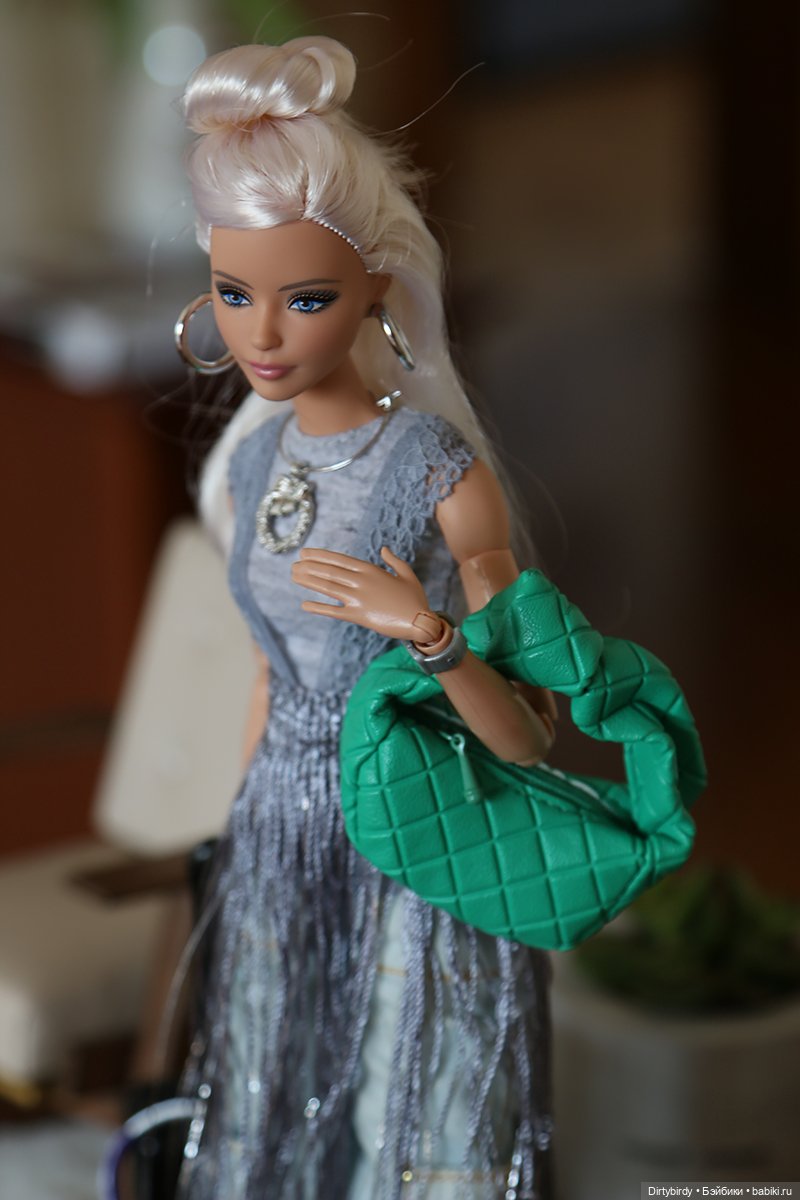 Поиграем в Барби — Куклы Barbie (Барби): Looks (фото 5)