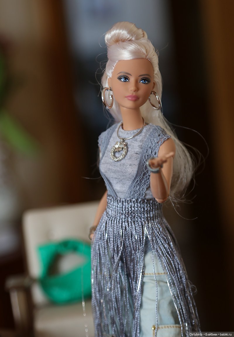 Поиграем в Барби — Куклы Barbie (Барби): Looks (фото 10)