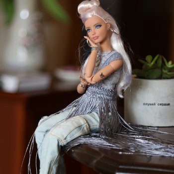 Поиграем в Барби?